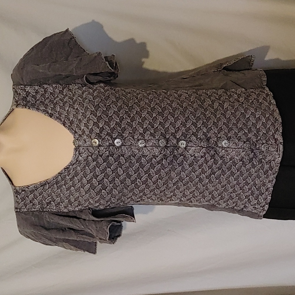 Dressy Ffutter styled sleeved blouse